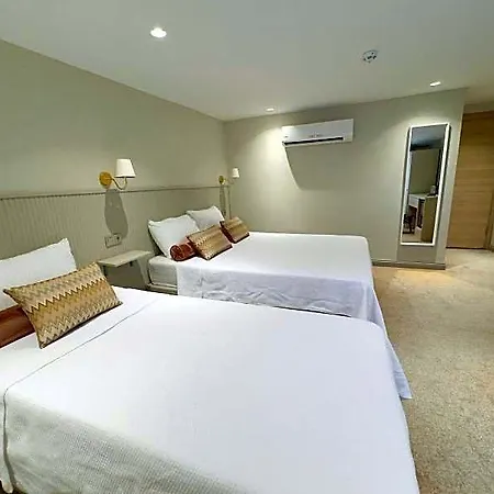 Dove Hotel 2*